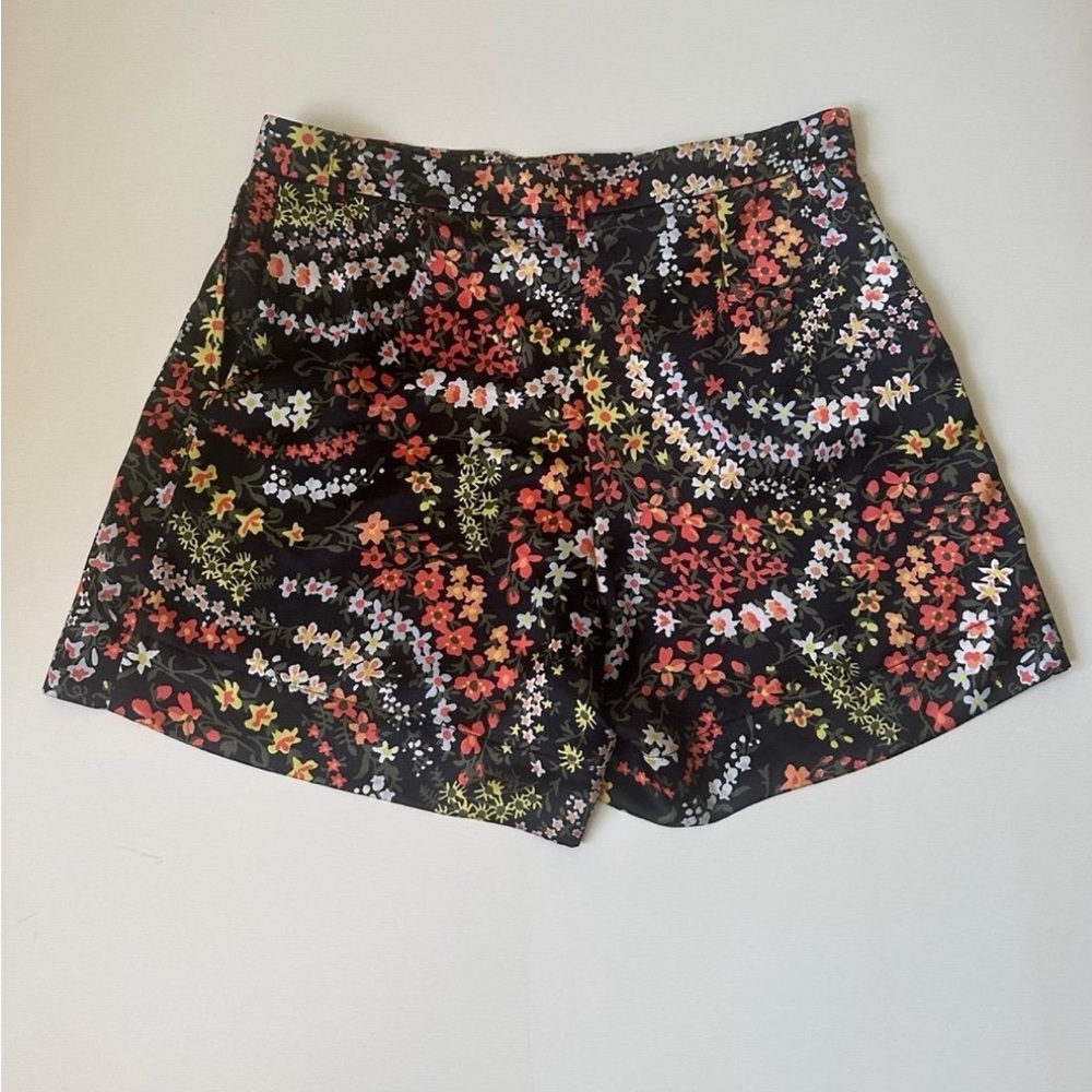 ATM Anthony Thomas Melillo Floral Casual Shorts| Black Multi ~10